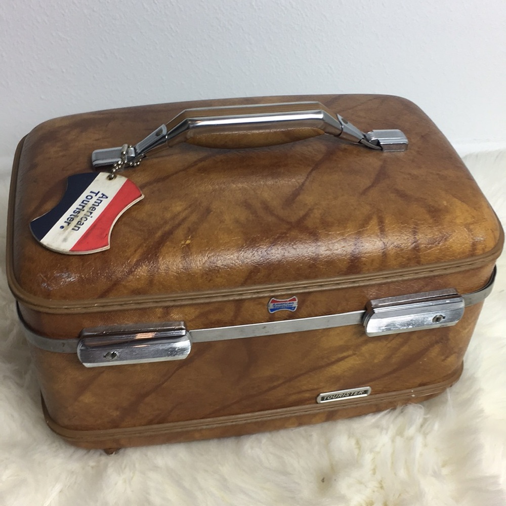 Vintage Tourister makeup train case